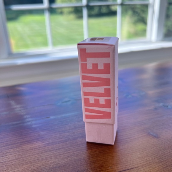 LIBRA LYNN New in Box Jeffree Star Velvet Trap Lipstick Terra Cotta Rose Fall - Picture 7 of 10